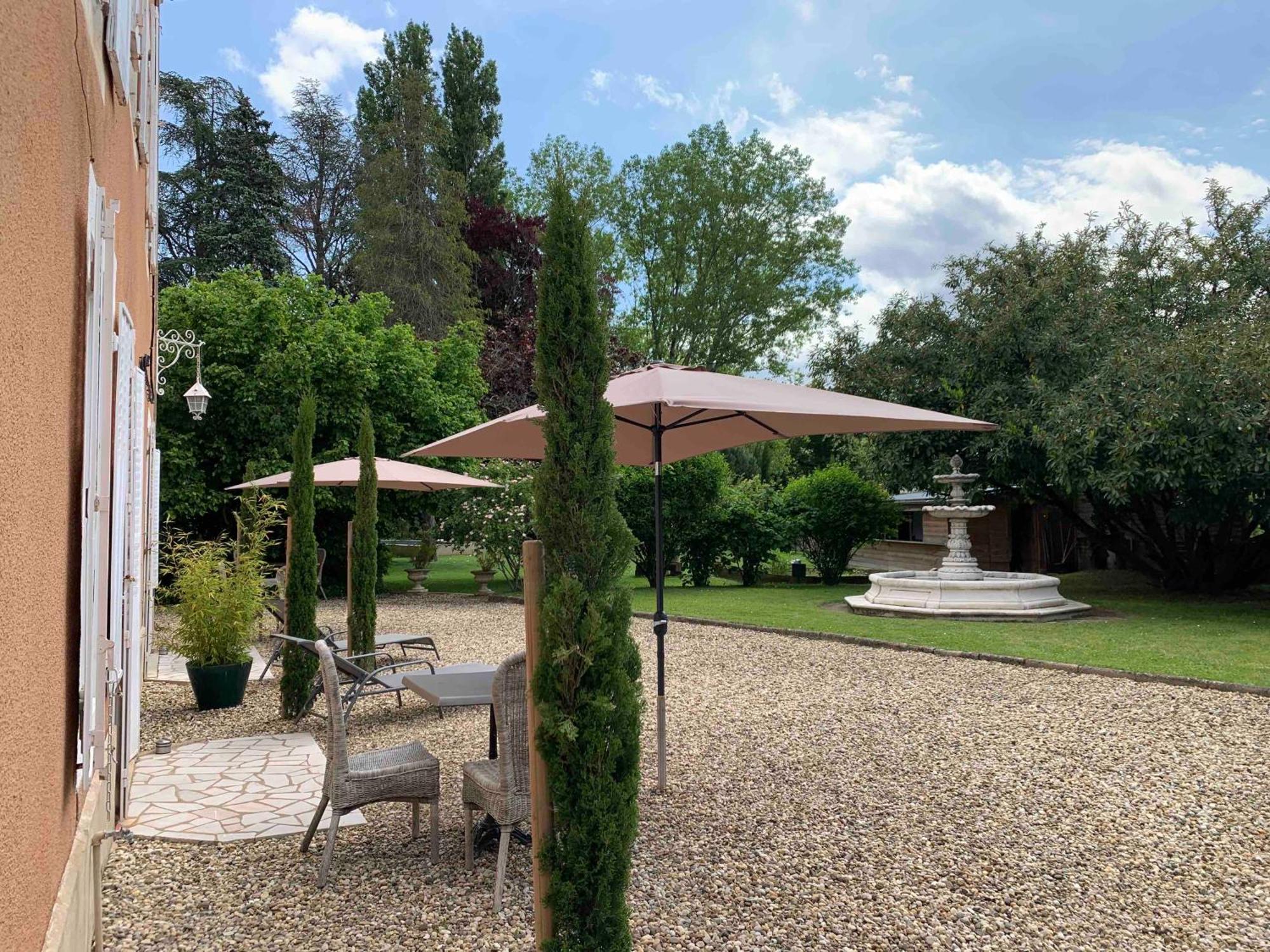 En Ville A La Campagne 2 Louhans Dış mekan fotoğraf